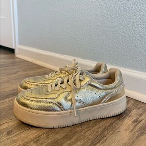Women’s Metallic Gold Platform Sneakers